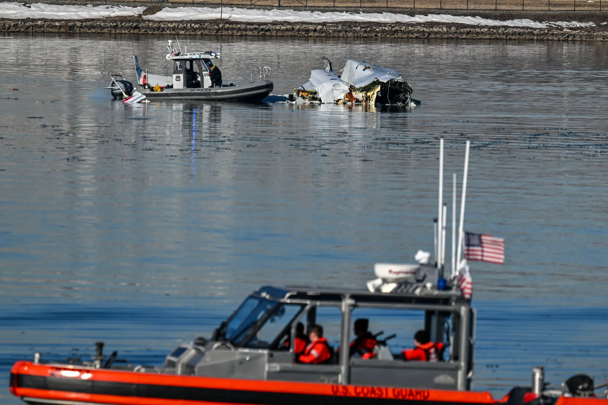 Катастрофа в небі над Вашингтоном: що сталося перед смертельним зіткненням літака і військового гелікоптера?